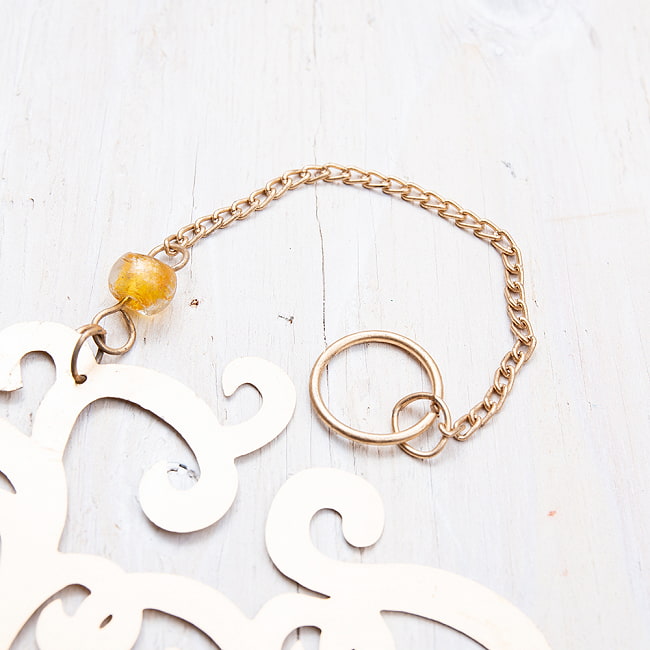 【送料無料・3個セット】 ドアチャイムなどへ！手作りのやさしい音色 インドの銅製ベル付きハンギング - カルパタル〔約65cm〕 5 - 取付部の写真です