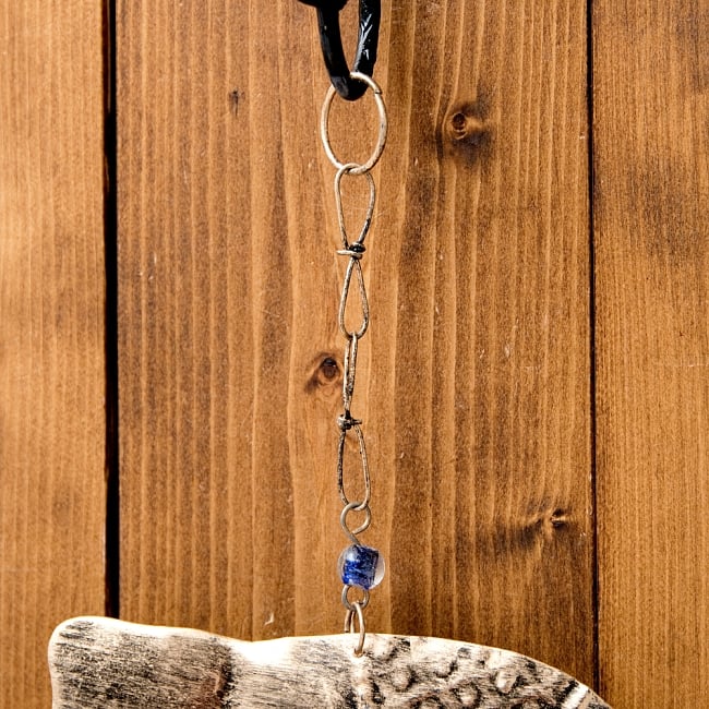 【送料無料・3個セット】 ドアチャイムなどへ！手作りのやさしい音色 インドの銅仕上げハンギング - ぞう2連ゴールド〔約65cm〕 10 - フックの写真です