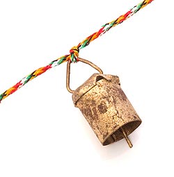 【送料無料・6個セット】ドアチャイムなどへ！手作りのやさしい音色 インドの銅製カウベル-【2.5cm*2cm*110cm】 - サブ4