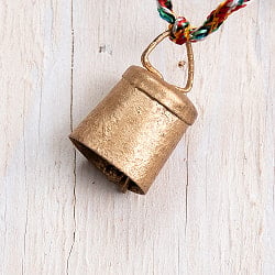【6個セット】ドアチャイムなどへ!手作りのやさしい音色 インドの銅仕上げカウベル-【2cm*1.5cm*110cm-120cm】 - サブ4