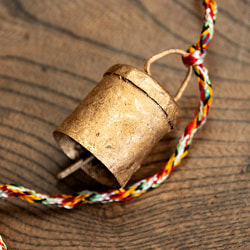 【送料無料・6個セット】ドアチャイムなどへ！手作りのやさしい音色 インドの銅製カウベル-【3cm*2cm*100cm】 - サブ5