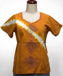 染と刺繍のコットンブラウスの商品写真