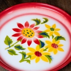 タイのレトロホーロー 花柄飾り皿・トレー RABBIT BRAND〔約25.7cm×約2.5cm〕 - サブ2