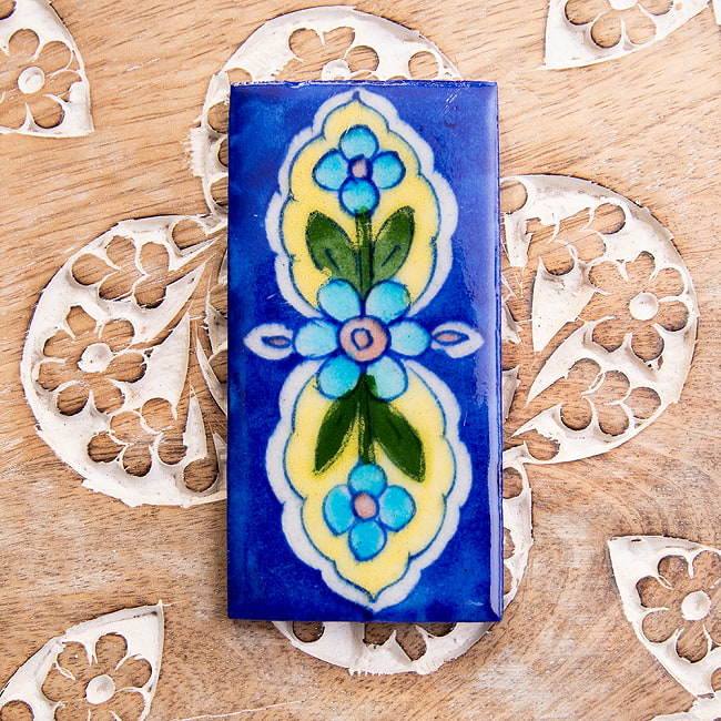 〔10cm×5cm〕ブルーポッタリー ジャイプール陶器の花柄デコレーションタイル -青の写真