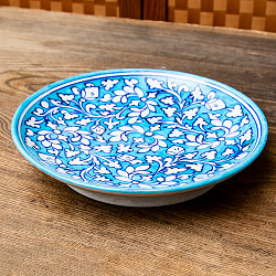 〔中皿 直径：20cm〕ブルーポッタリー ジャイプール陶器の円形飾り皿 水色唐草 - サブ5