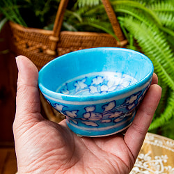 〔お椀型 直径：10.5cm〕ブルーポッタリー ジャイプール陶器の飾り皿 - サブ5