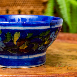 〔お椀型 直径：10.5cm〕ブルーポッタリー ジャイプール陶器の飾り皿 - サブ3