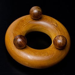 アジアの木製ツボ押し5種セットの写真