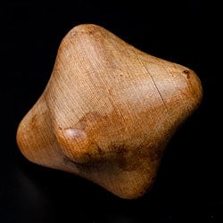 アジアの木製ツボ押し5種セットの写真