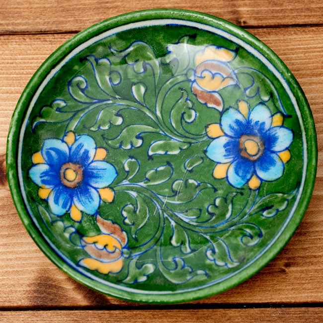 〔直径：12.5cm〕ブルーポッタリー ジャイプール陶器の円形飾り皿・小物入れ - 緑系 6 - こちらはデザイン【選択：B】の柄になります