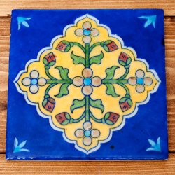 〔15.3cm×15.3cm〕ブルーポッタリー ジャイプール陶器の正方形デコレーションタイル - 菱型唐草青の商品写真