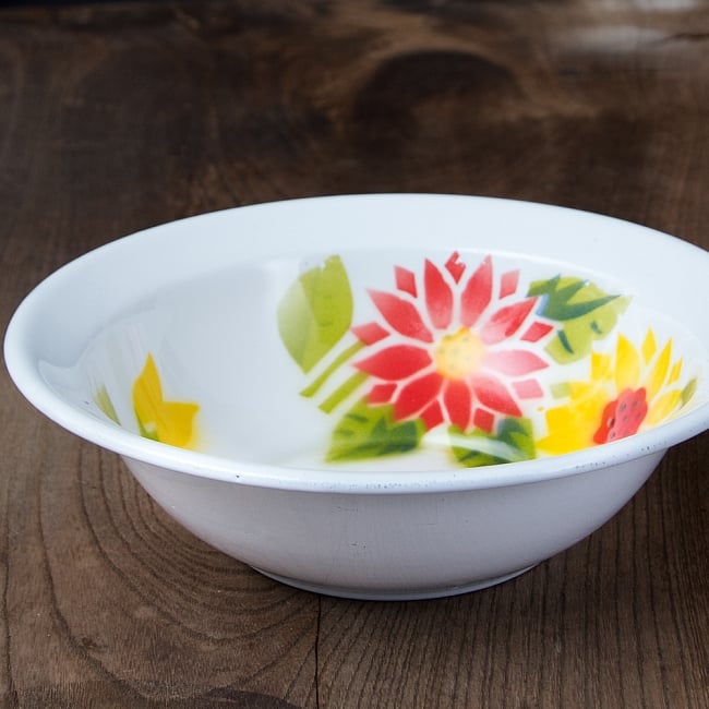 【6個セット】タイのレトロホーロー 花柄飾りボウル RABBIT BRAND〔約21.2cm×約6.4cm〕 5 - 横からの写真