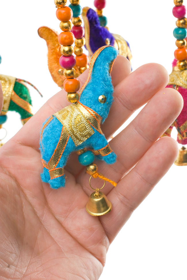 ゾウのハンギング(10.5cm程度)-青傘 6 - 象さんのカラーリングの一例です。