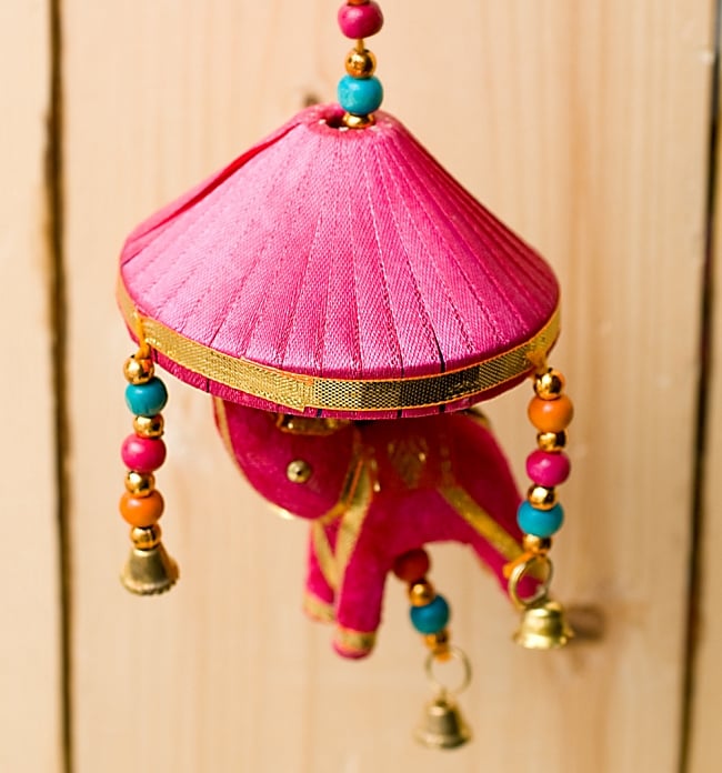 ゾウのハンギング傘-8cm ピンク 【アソート】 2 - ちょっと斜め上から撮ってみました。