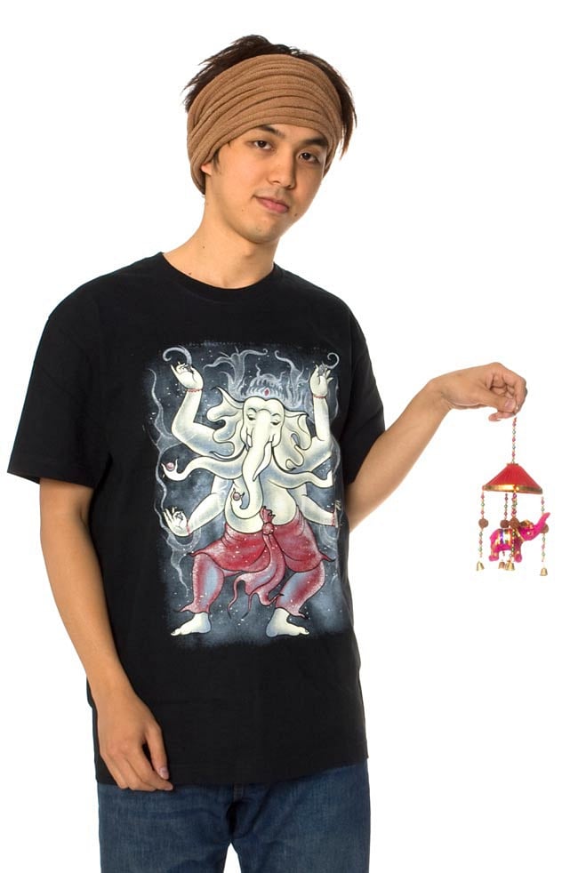 ゾウのハンギング傘-8cm ピンク 【アソート】 6 - スタッフが持ってみました。大きさがわかりますね。