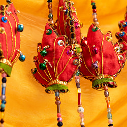 インドの五連リーフハンギング - サブ5