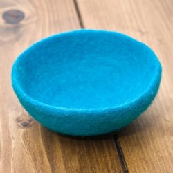 ふわふわフェルトのカラフルボウル【S】ターコイズの商品写真
