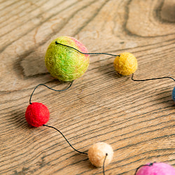 フェルトボールのコスモハンギング - 90cm - サブ3