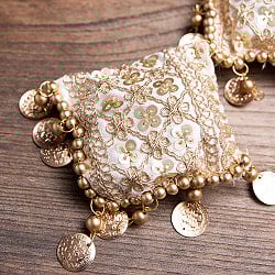 インドのきらめくタッセル　フラワー3連 - サブ3