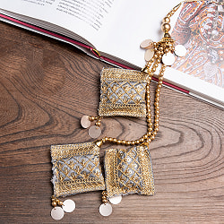 インドのきらめくタッセル　格子模様3連 - サブ2