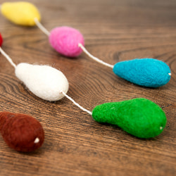 フェルトボールのウェザーハンギング - サブ3