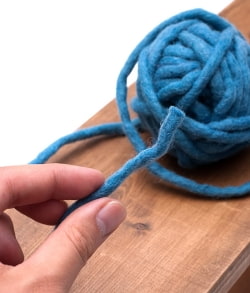 フェルトウールボール - イエローグリーン - サブ4