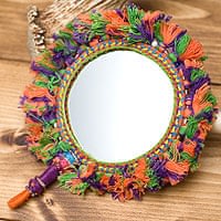 ふわふわカラフル装飾付き壁掛け鏡・ハンドミラー - オレンジ・緑・紫系の商品写真