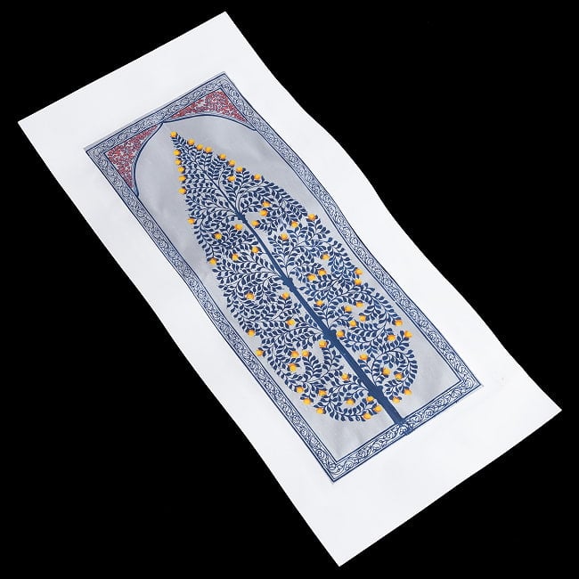 生命の樹 - オディシャ州の伝統絵画 パタチトラ インドの神話と自然を描いた細密アート【1点物】 3 - 斜めから全体を撮影しました