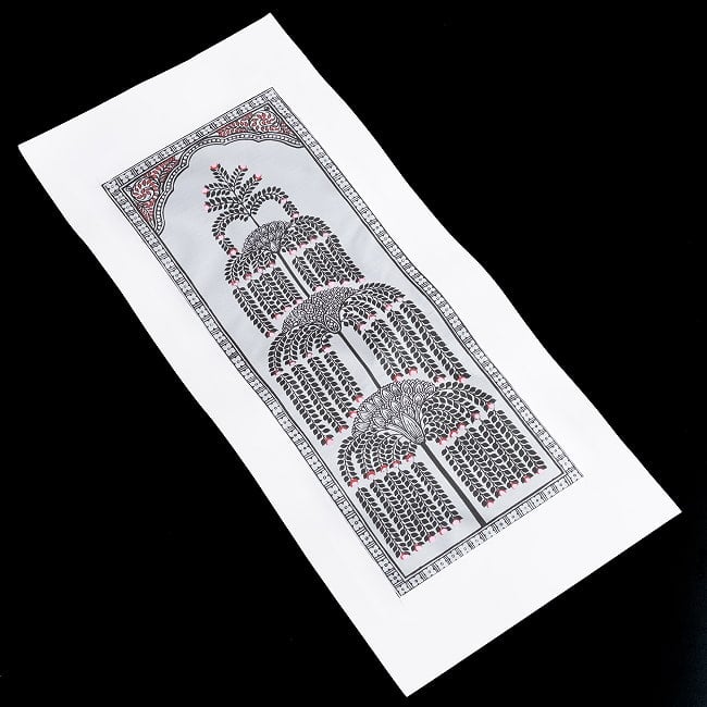 - オディシャ州の伝統絵画 パタチトラ インドの神話と自然を描いた細密アート【1点物】 3 - 斜めから全体を撮影しました