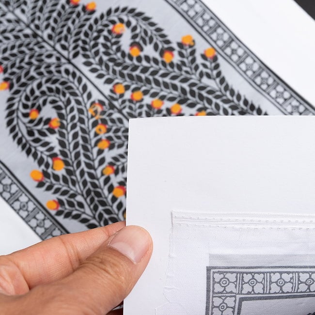 - オディシャ州の伝統絵画 パタチトラ インドの神話と自然を描いた細密アート【1点物】 9 - 細部を見てみました。