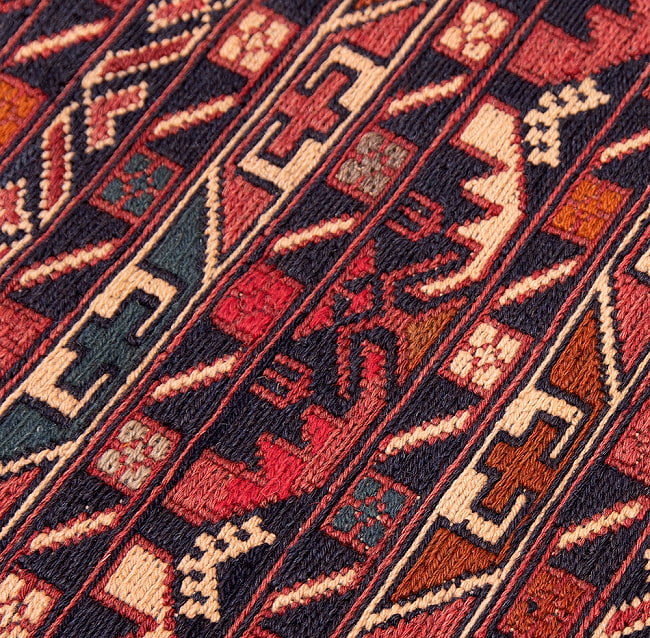 【一点物】バルーチ　カル・ムハマディ族　遊牧民による草木染め手織りトライバルキリム スマック織り - 約185cm x 117cm 10 - 柄をアップにしました