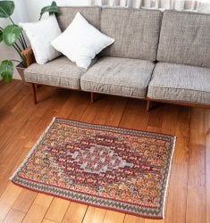 【一点物】バルーチ カル・ムハマディ族 遊牧民による草木染め手織りトライバルキリム スリット織り - 約105cm x 79cm(AFG-JYU-26)