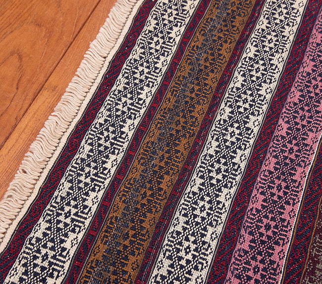 【一点物】バルーチ　カル・ムハマディ族　遊牧民による草木染め手織りトライバルキリム スマック織り - 約200cm x 130cm 10 - フリンジの部分です
