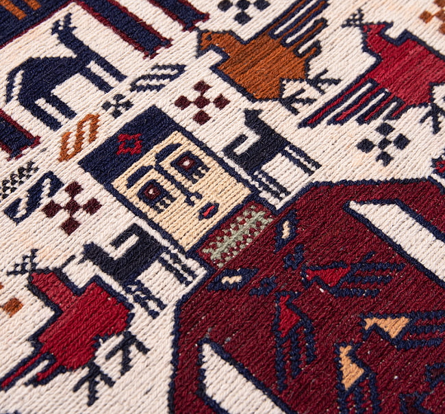 【一点物】バルーチ　カル・ムハマディ族　遊牧民による草木染め手織りトライバルキリム スマック織り - 約198cm x 113cm 6 - 柄をアップにしました