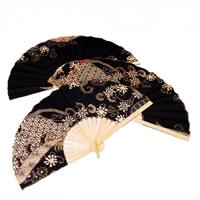 バティック伝統布 バリ島の 竹製扇子大　（36cm） 11 - No.1：黒×ベージュ