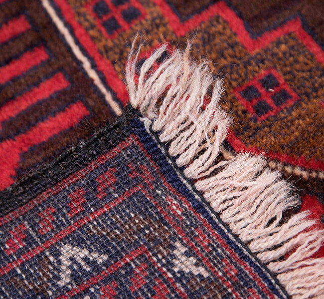 遊牧民バローチの手織り絨毯【約147cm x 87cm】 11 - 裏面はこのような感じになっています