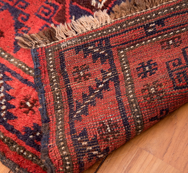 遊牧民バローチの手織り絨毯【約100cm x 60cm】 13 - 裏面はこのような感じになっています