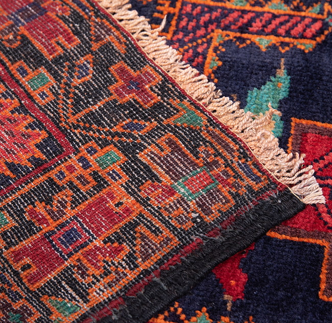 遊牧民バローチの手織り絨毯【約180cm x 116cm】 10 - 裏面はこのような感じになっています