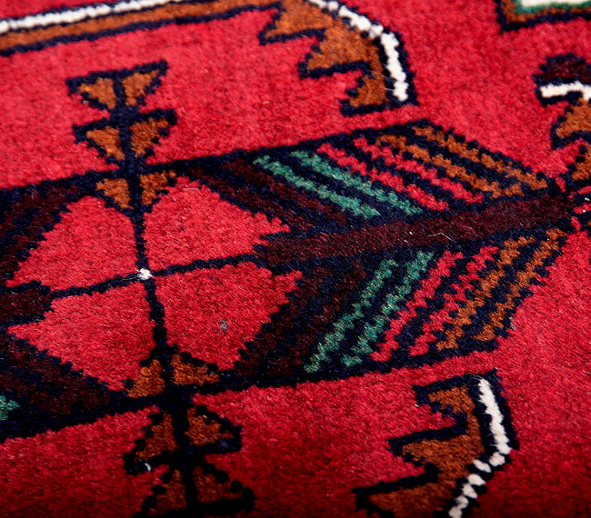 遊牧民バローチの手織り絨毯【約200cm x 115cm】 7 - 柄を拡大してみました