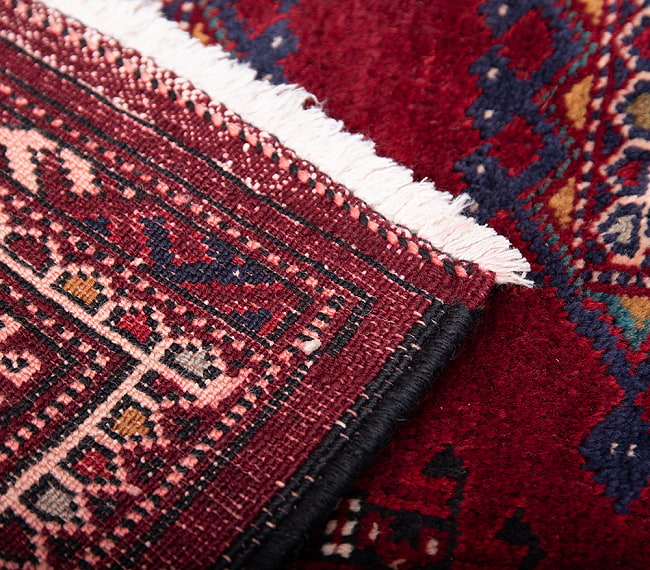 遊牧民バローチの手織り絨毯【約105cm x 75cm】 10 - 裏面はこのような感じになっています