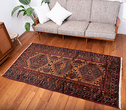 遊牧民バローチの手織り絨毯【約190cm x 101cm】の商品写真