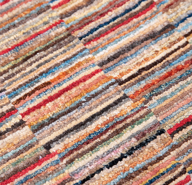 【一点物】パシュトゥンの手織り絨毯 - 90cm x 60cm 7 - 拡大してみました