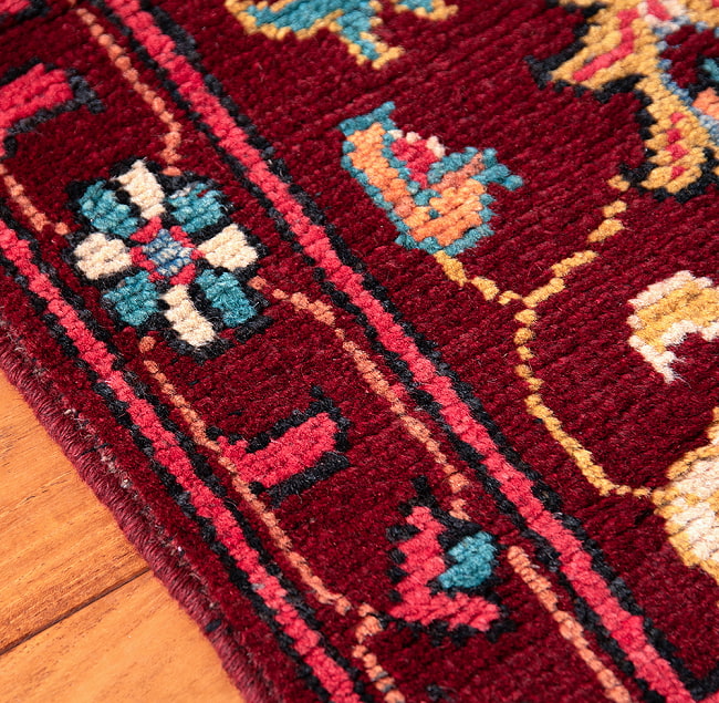【一点物】パシュトゥンの手織り絨毯 - 98cm x 53cm 7 - 拡大してみました