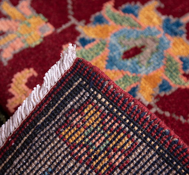 【一点物】パシュトゥンの手織り絨毯 - 98cm x 53cm 10 - 裏面です。手織りなのがわかります