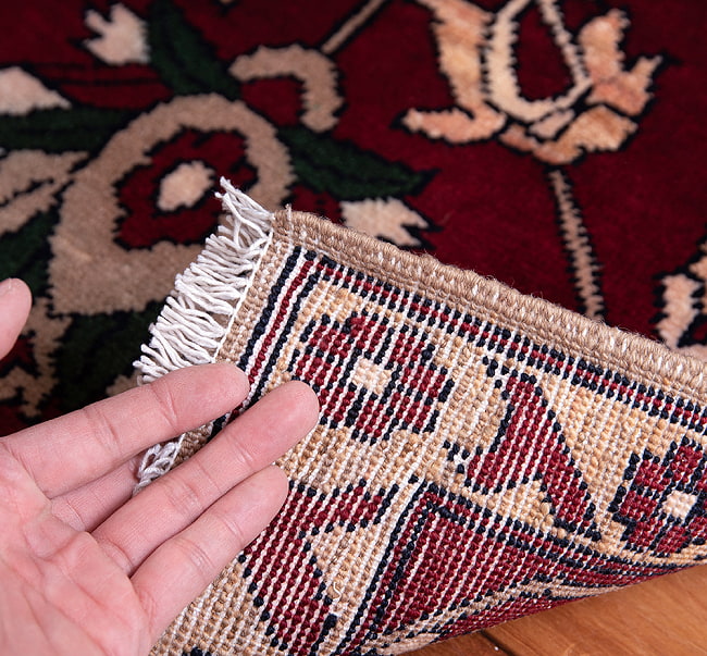 【一点物】パシュトゥンの手織り絨毯 - 83cm x 60cm 11 - 裏面です。手織りなのがわかります