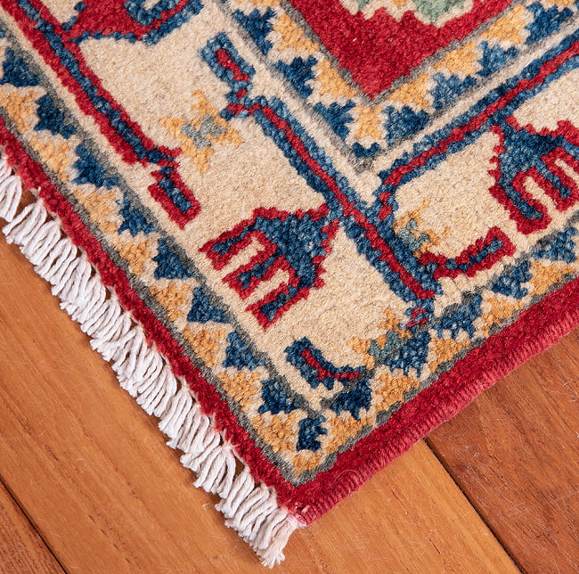 【一点物】パシュトゥンの手織り絨毯 - 99cm x 56cm 10 - フリンジの部分です