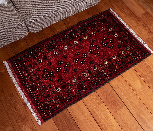 【一点物】パシュトゥンの手織り絨毯 - 86cm x 64cm 17 - 全体写真です