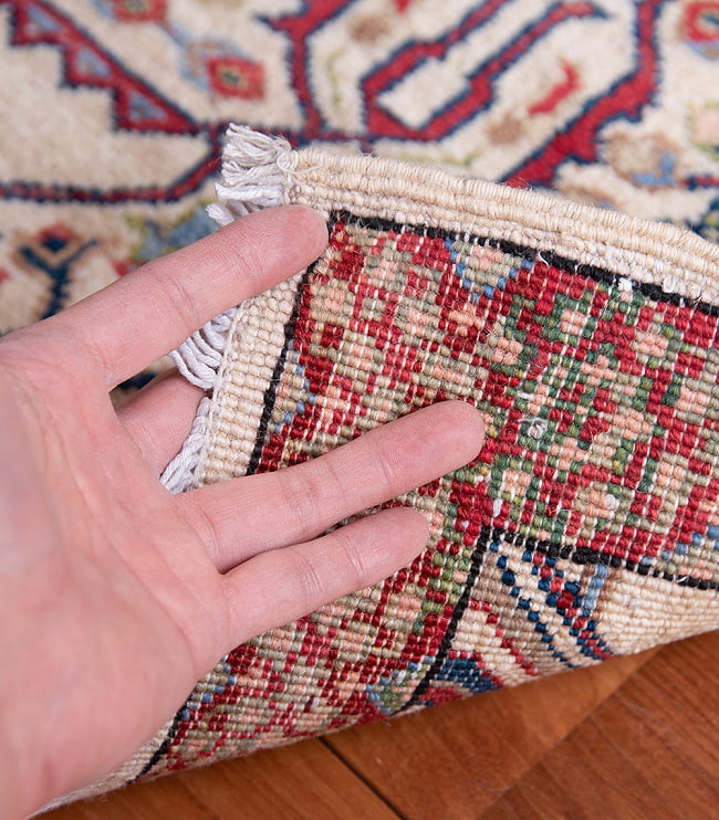 【一点物】パシュトゥンの手織り絨毯 - 86cm x 62cm 13 - 裏面です。手織りなのがわかります