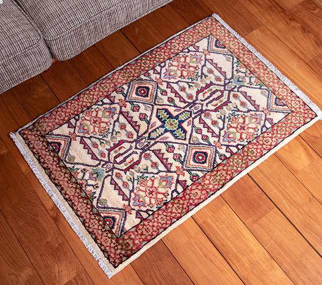 【一点物】パシュトゥンの手織り絨毯 - 86cm x 62cm 16 - 全体写真です