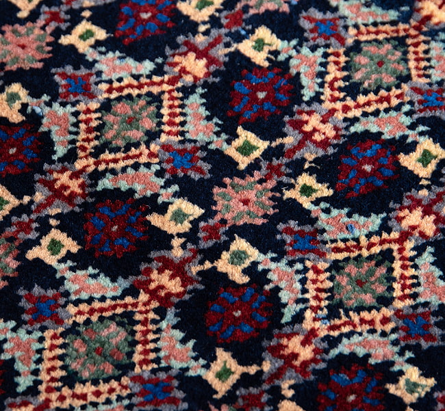 【一点物】パシュトゥンの手織り絨毯 - 66cm x 48cm 9 - アップにしました